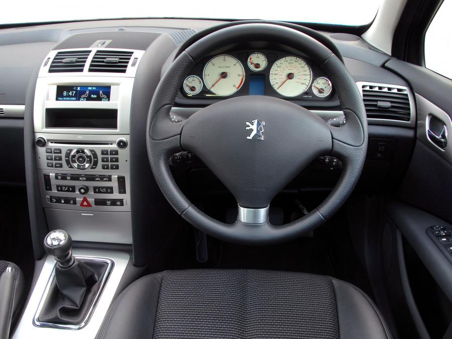  Peugeot 407 SW 2004 года  (UK) (фото 7 из 15)
